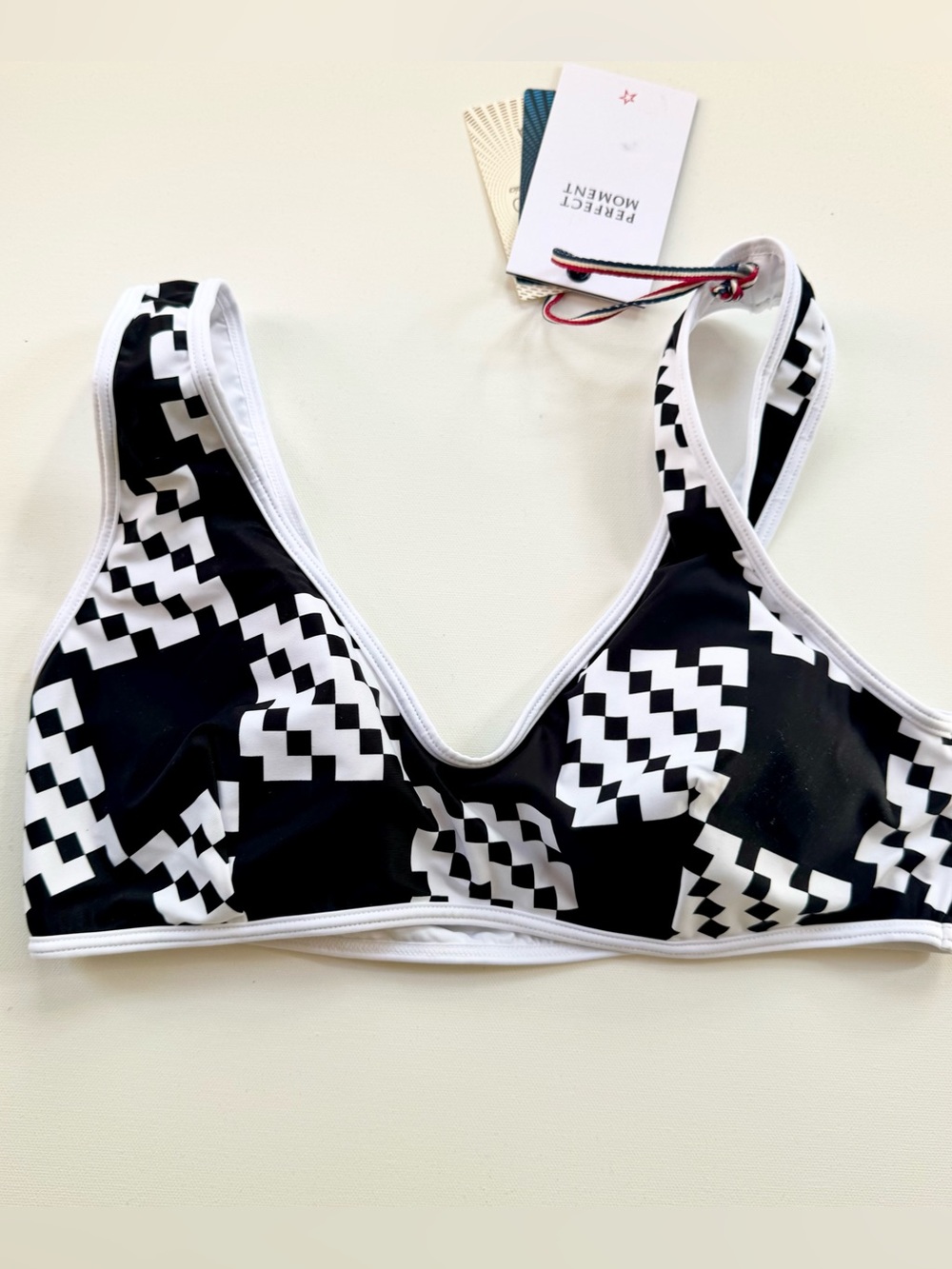 NWT Perfect Moment Bikini Top Block Check Black White Large
